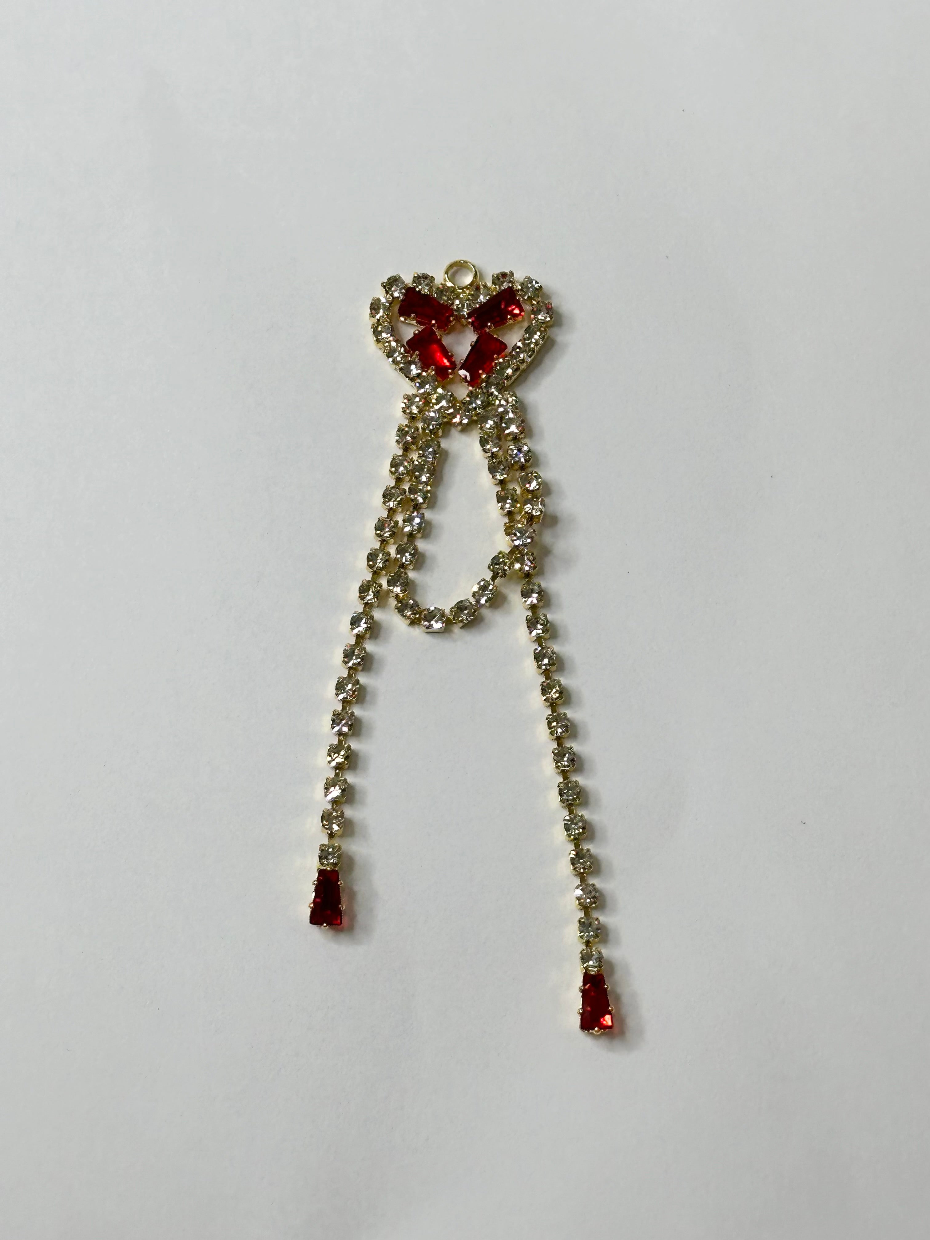 Zircon Dangling Pendant