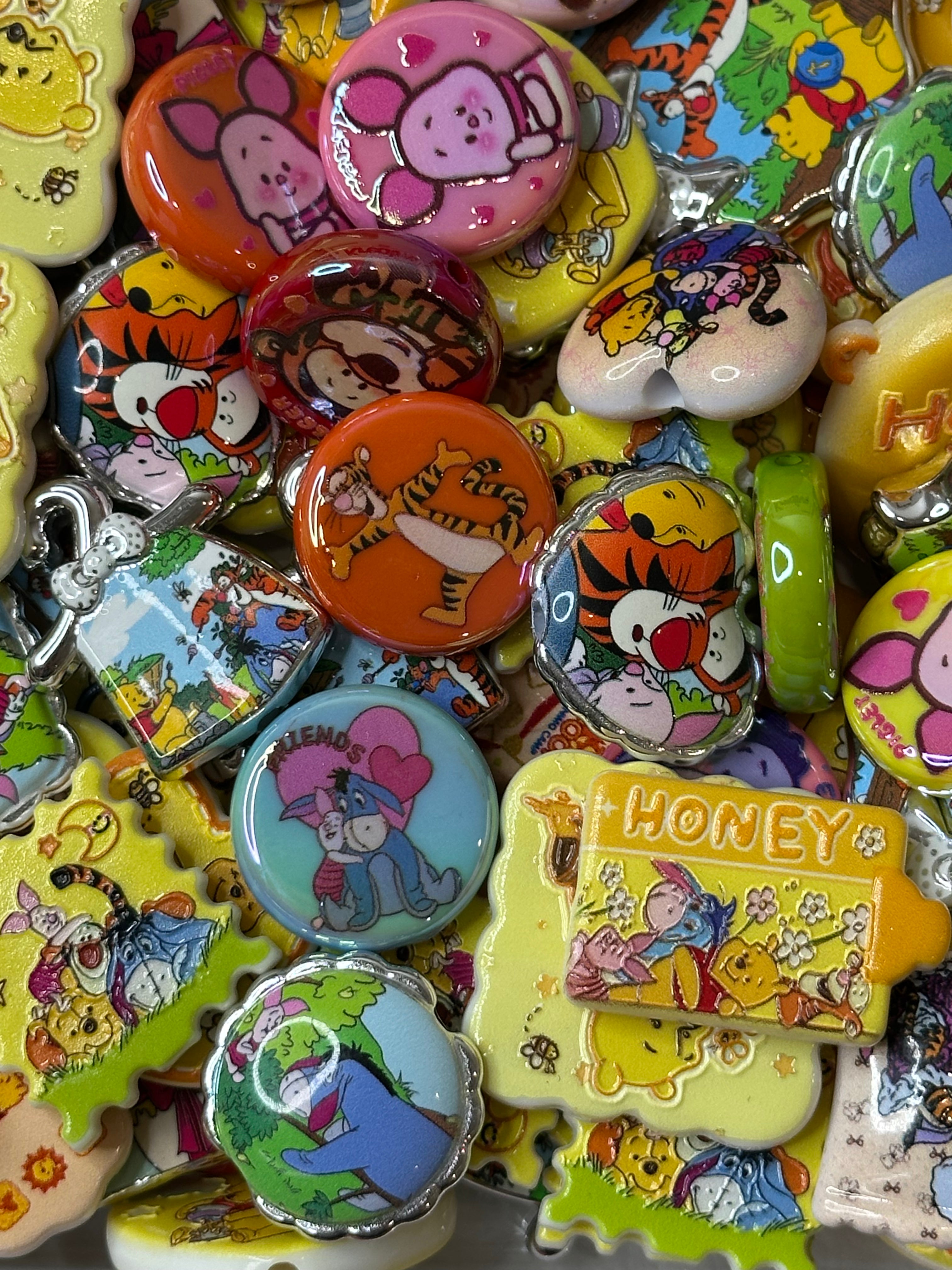 Acrylic Focal Mix Beads